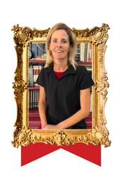 Yolandi  Grobler, estate agent