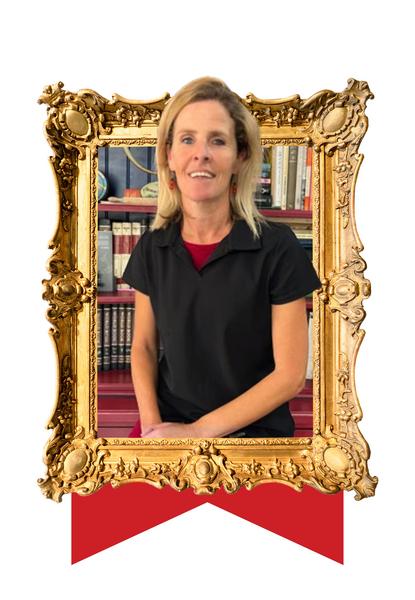 Yolandi  Grobler, estate agent